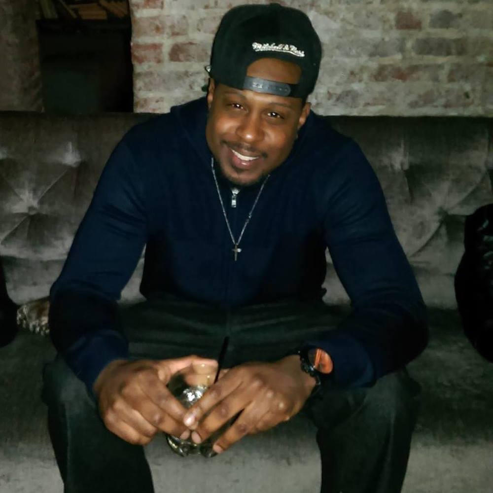 Meet your Posher, Clifton